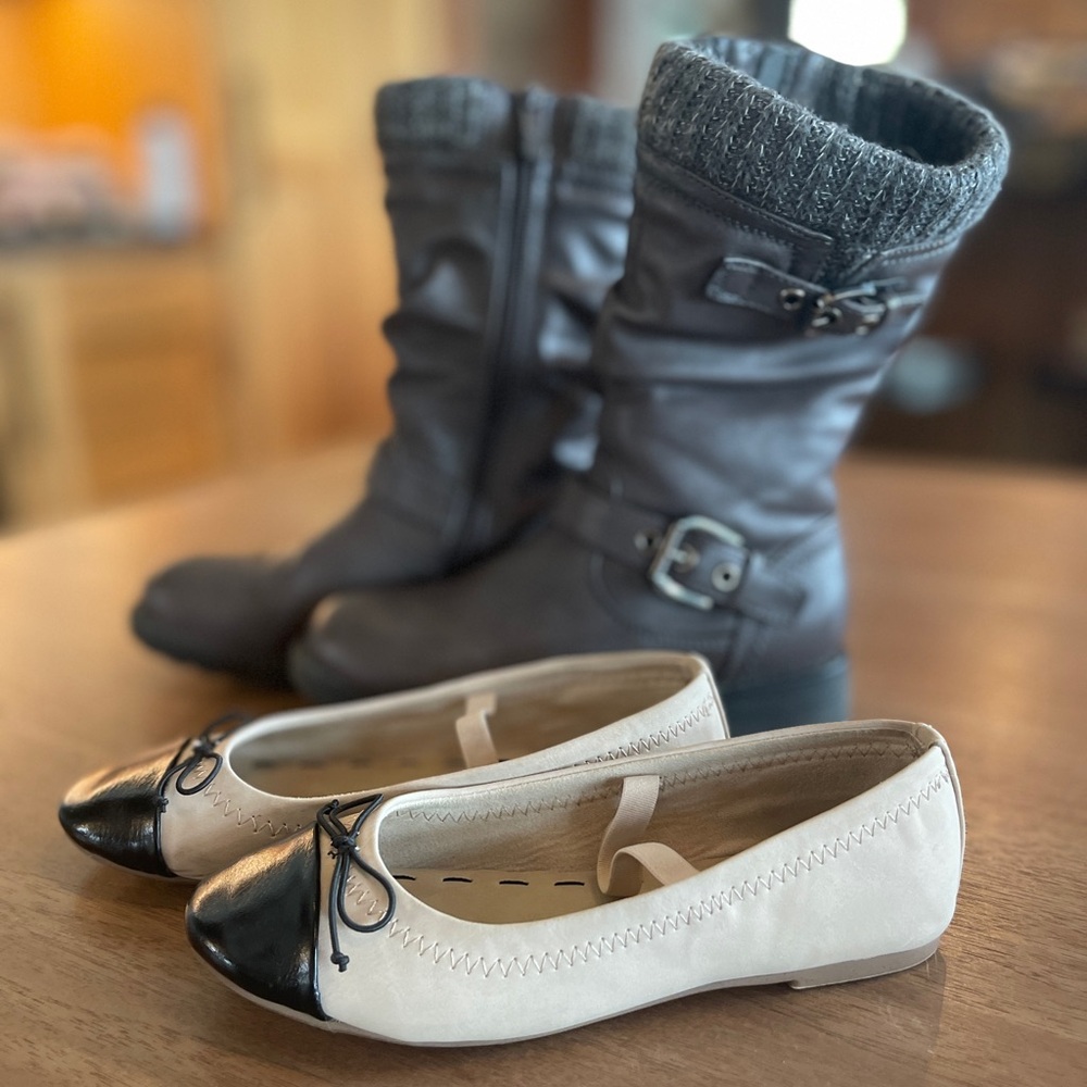 2 pairs Girl’s Shoes – size 30/31